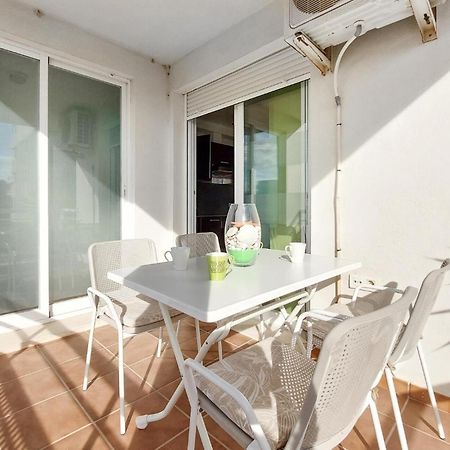 Cozy Apartment In Moncofa Playa With Kitchen Екстериор снимка