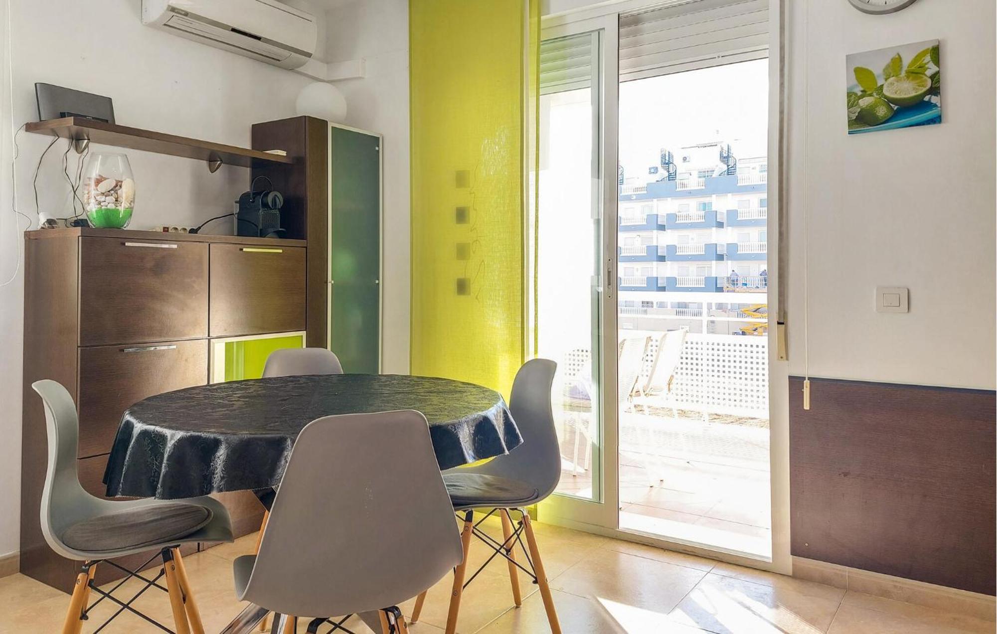 Cozy Apartment In Moncofa Playa With Kitchen Екстериор снимка